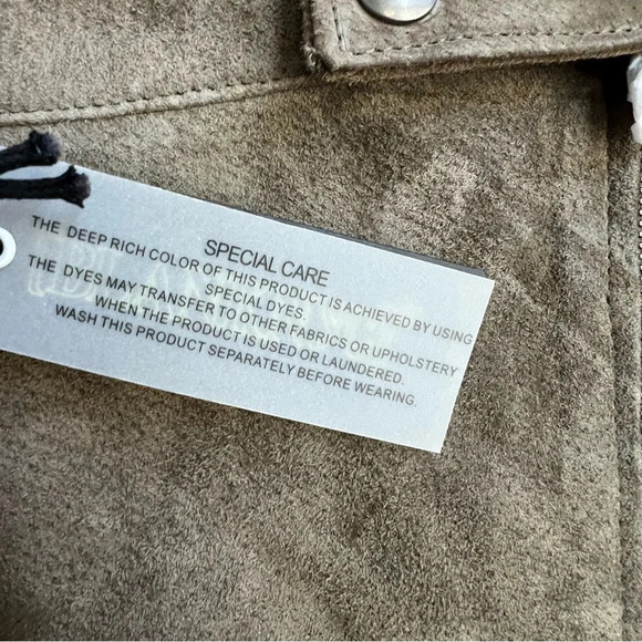 Blank NYC Run For It Taupe Suede Leather Mini Skirt Sz 26 Diagonal Zip Button - Picture 10 of 14